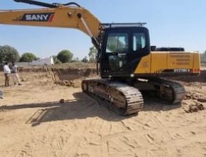 Excavator Rental Service
